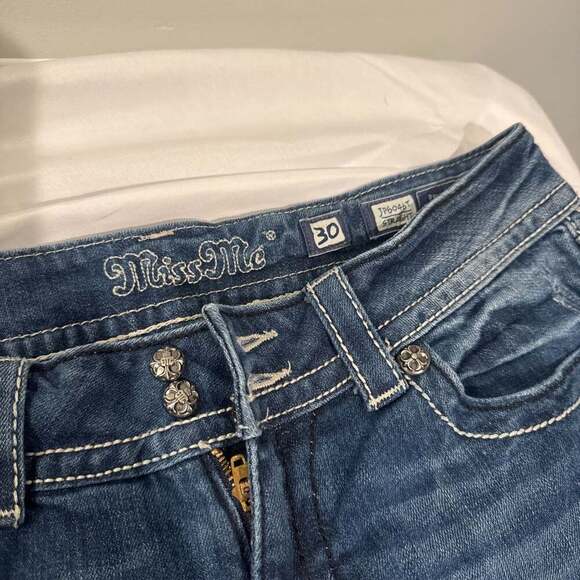 Miss Me Women's Boot Cut‎ Embellished Sequin Rhinestone Jeans - Picture 2 of 3